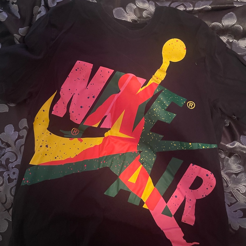 nike shirt